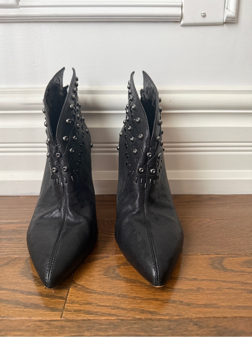 Vince Camuto Studded Kavippa booties size 9 - Picture 3 of 7